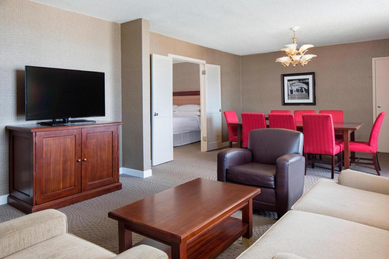 Sheraton Harrisburg Hershey Hotel Экстерьер фото