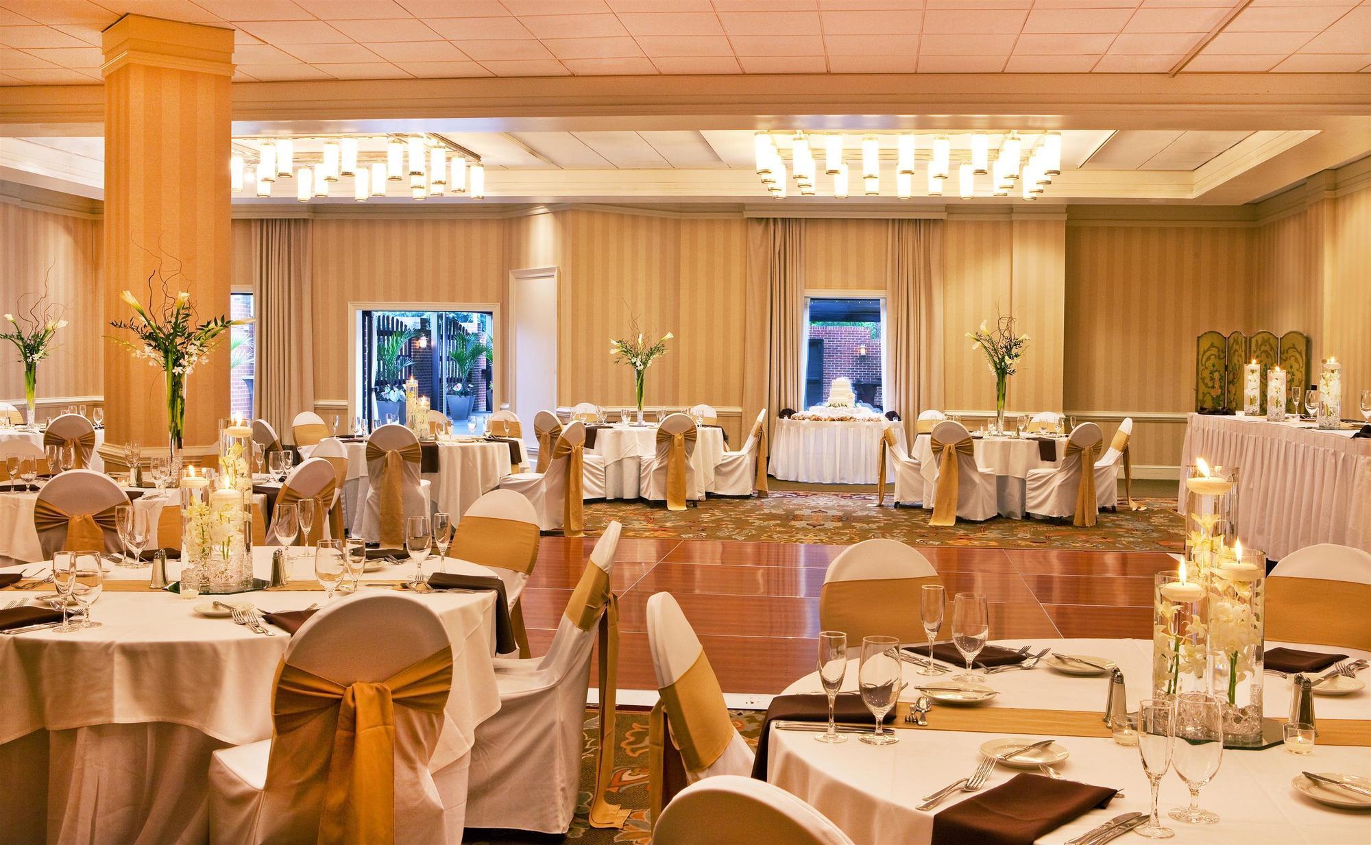 Sheraton Harrisburg Hershey Hotel Экстерьер фото